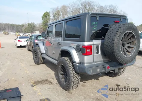 2018 Jeep Wrangler Unlimited Sahara 4X4 из США, поврежденный, VIN 1C4HJXEG1JW149109